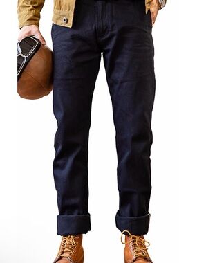 Red Tornado Selvedge jeans 14.5 oz in blue black Slim slightly tapered Jeans